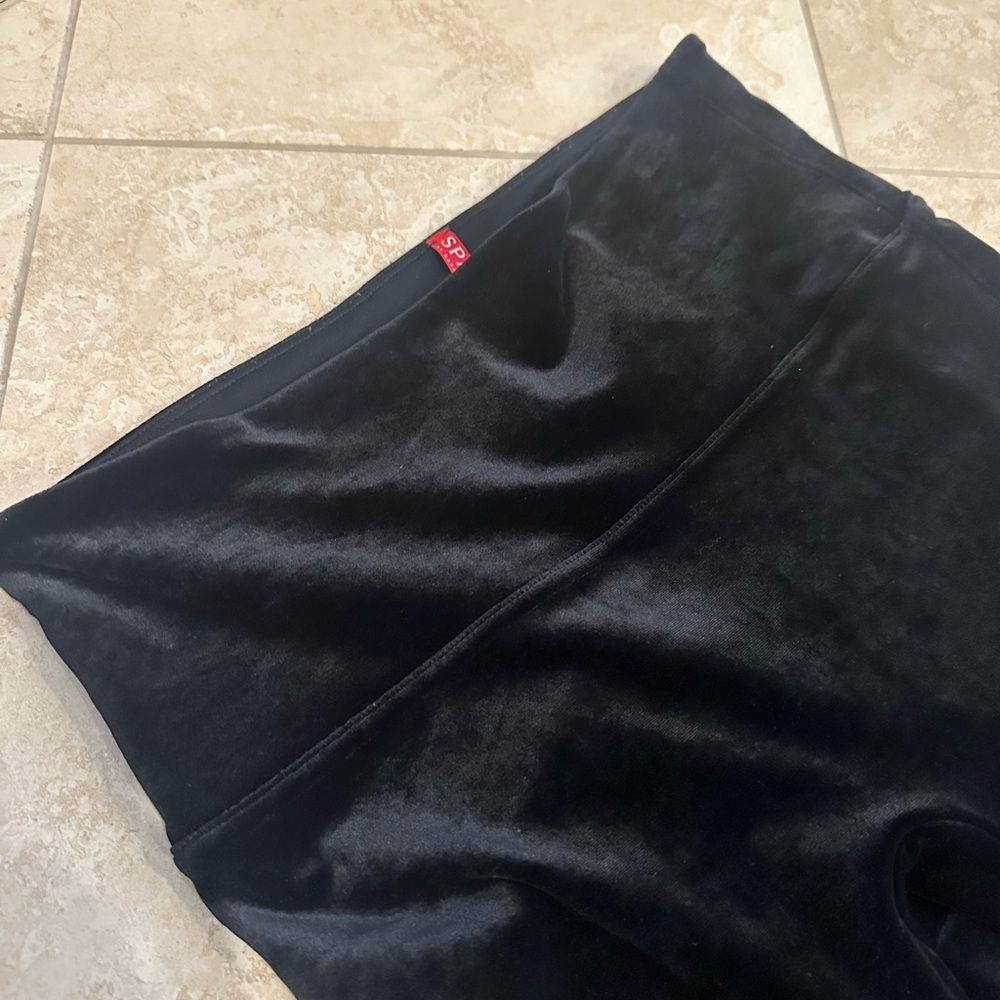 SPANX Black Velvet Leggings - Picture 3 of 3